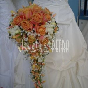 Svatební kytice z růží č. 420