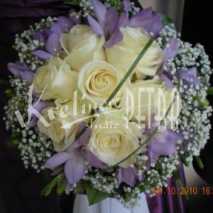Svatební kytice kulatá č. 381