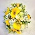 Wedding bouquet round of roses and calla lilies No. 433
