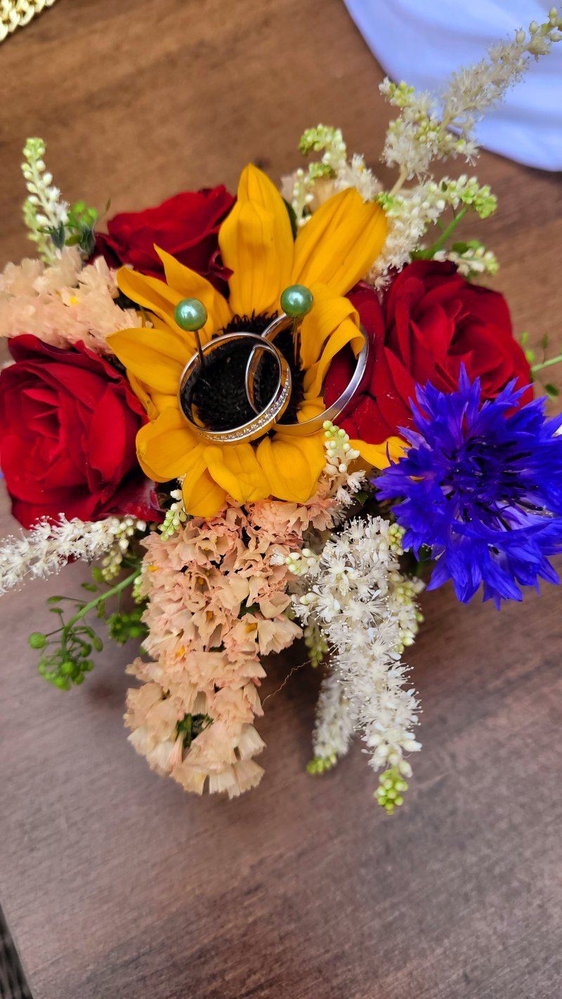Floral decoration for wedding rings No. 14